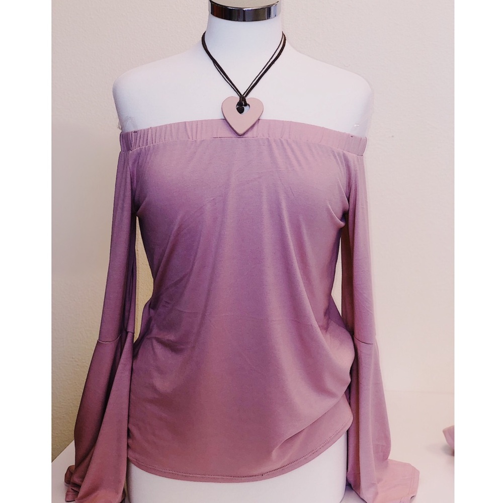 Women’s Bell Sleeve Off Shoulder Casual Fashion T